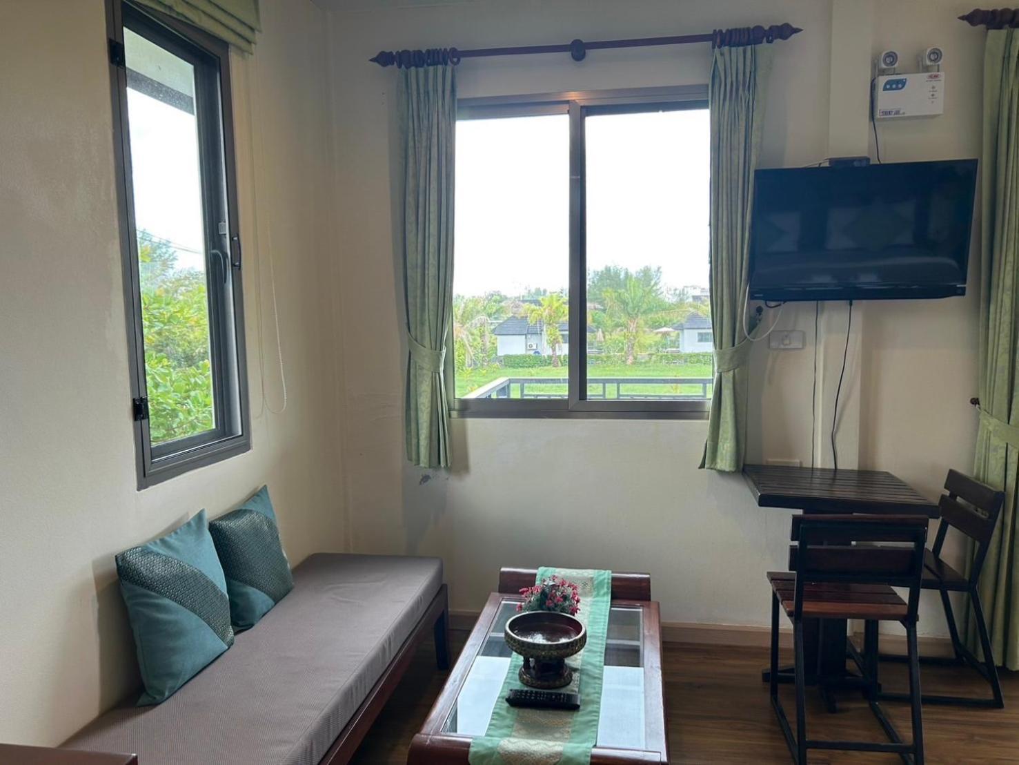 Bang Sak The Hip Resort @ Khao Lak מראה חיצוני תמונה