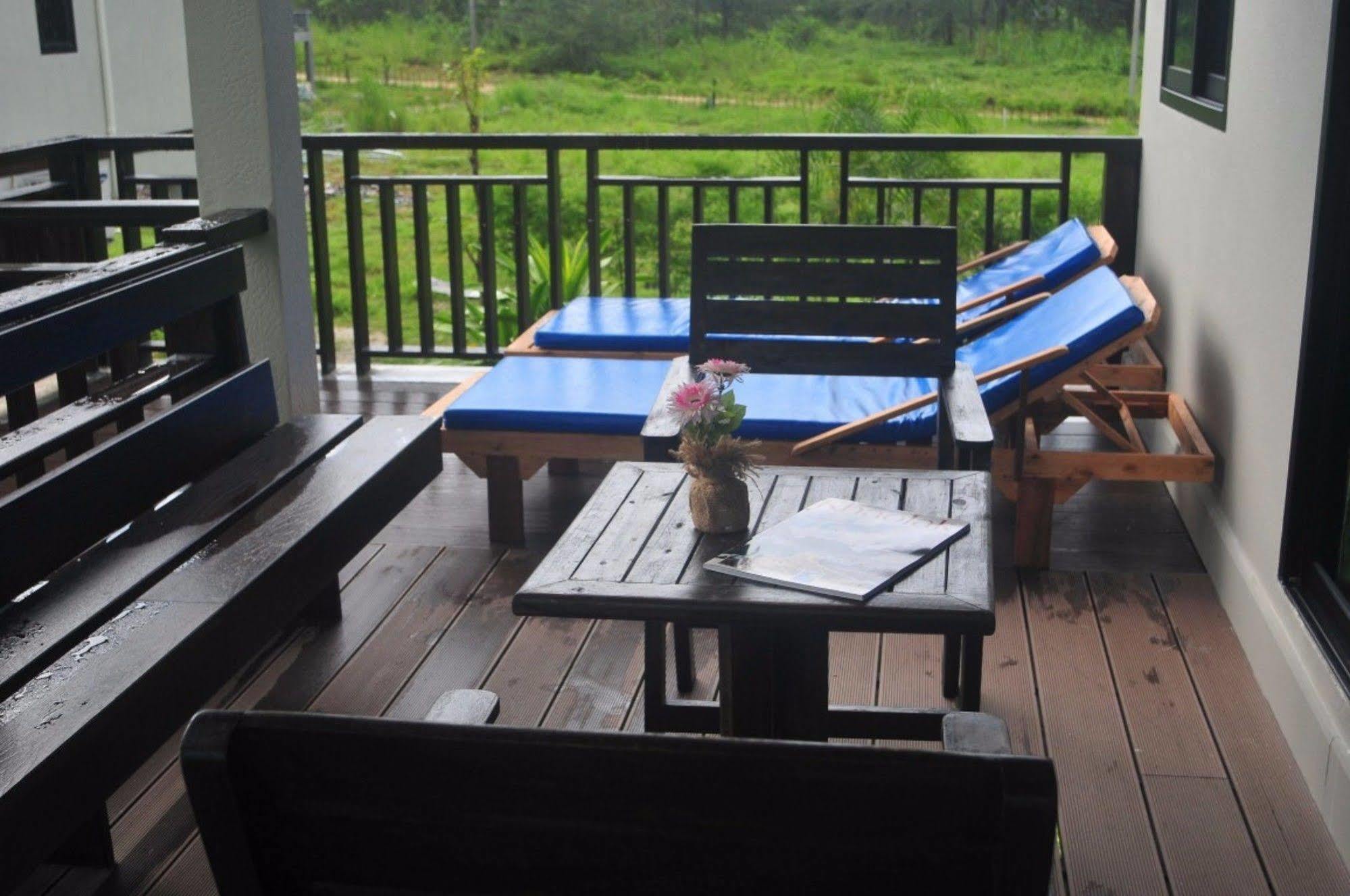 Bang Sak The Hip Resort @ Khao Lak מראה חיצוני תמונה